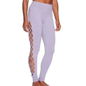 ALO Yoga Interlace Legging– Lilac Twilight